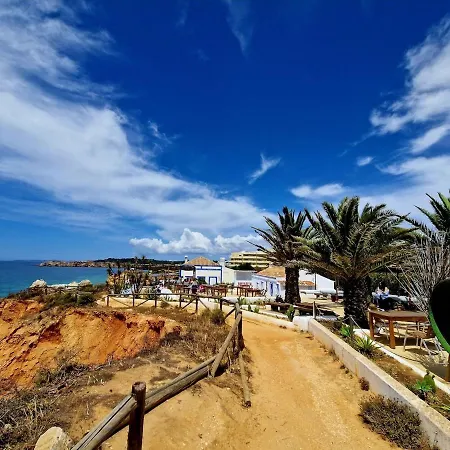 Santos Patio By The Beach-garage Parking